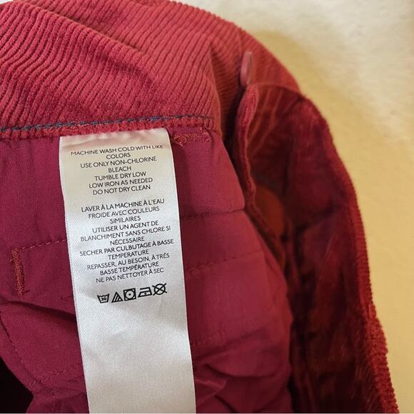 Elegant Red Velvet Women's Pants - Picture 13 of 14